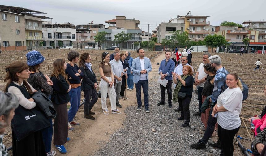 Avrupa'dan Bornova'ya Kent Bostanı İncelemesi