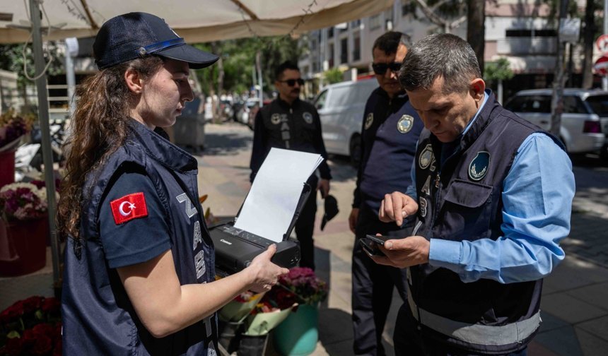 Bornova'da Zabıta Denetimlerine Teknoloji Gücü