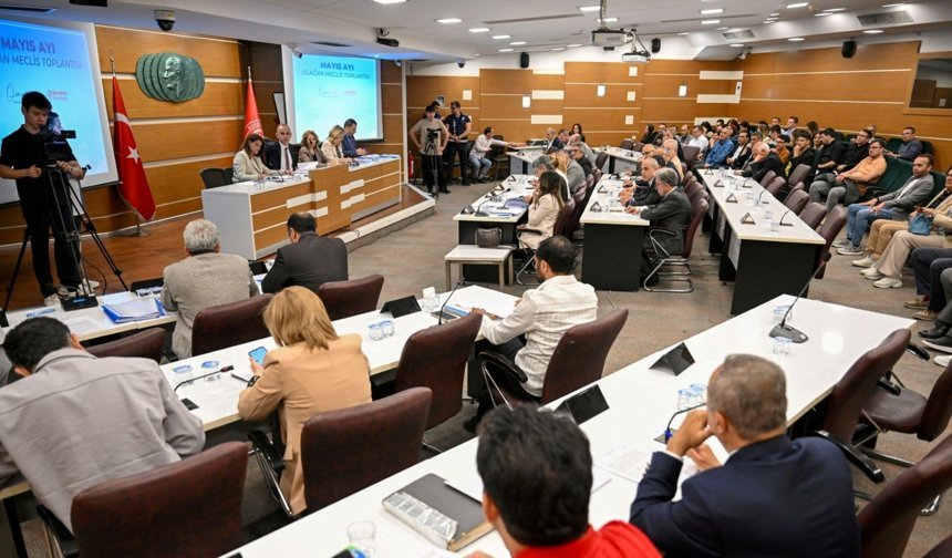 Bornova Belediyesi'nde 2025 Kesin Hesabına Meclis Onayı