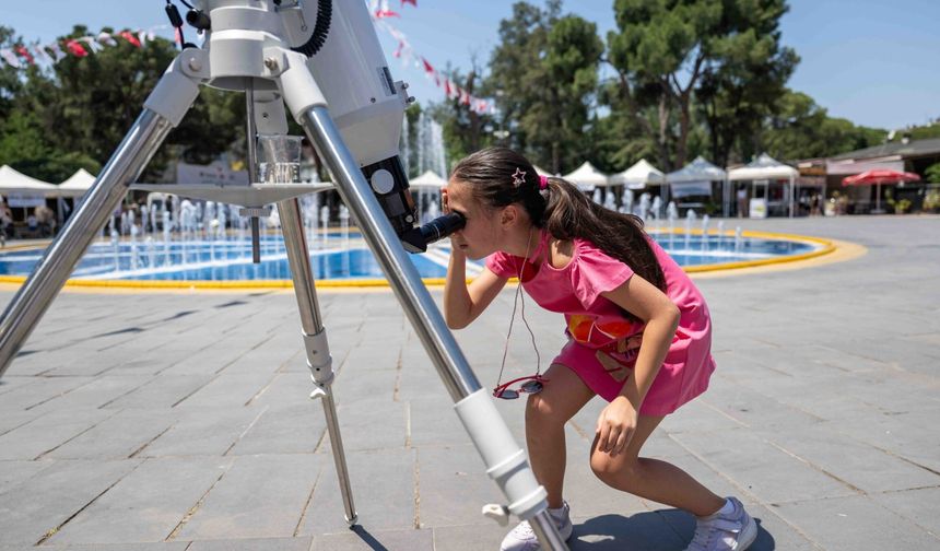 Genç Mucitler Süper Novaların İzinde Büyükpark'ta Buluştu
