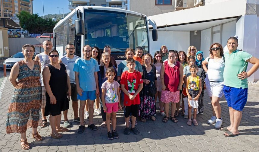 Narlıdere Belediyesi, Özel Gereksinimli Bireyleri Denizle Buluşturdu