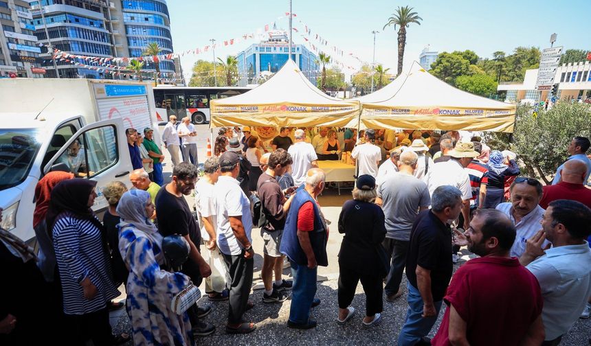 Başkan Mutlu'dan Konaklı Komşularına Aşure İkramı