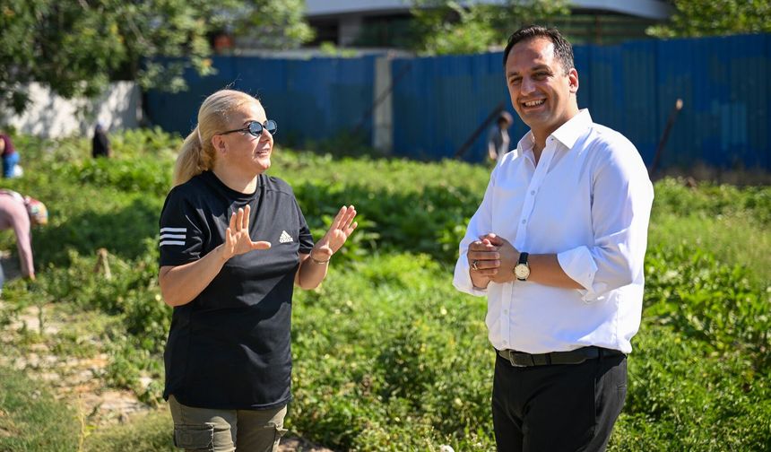 Altındağ Kent Bostanı'nda İlk Hasat Heyecanı