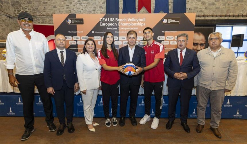 Avrupa'nın Genç Voleybol Yıldızları Foça'da Ter Dökecek