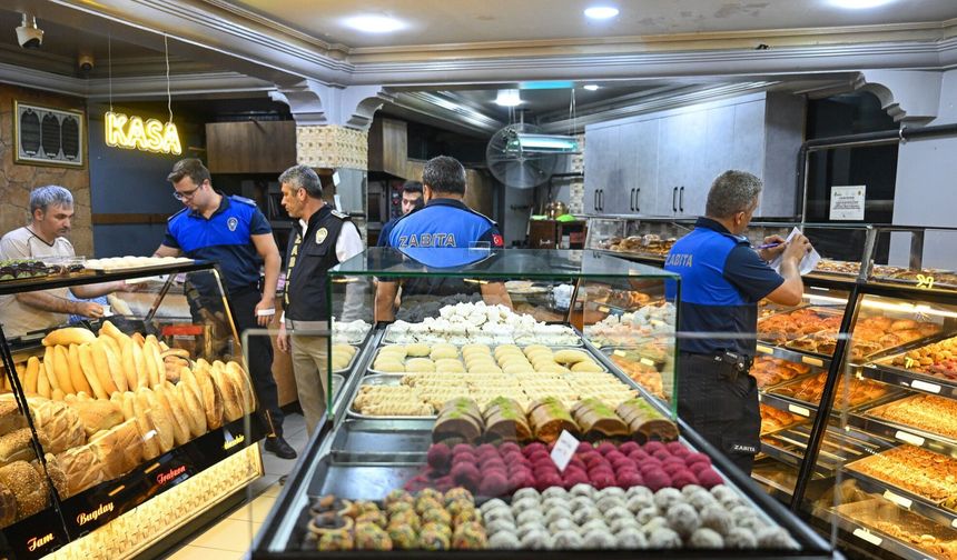 Bornova'da Fırınlara Gece Yarısı Denetimi
