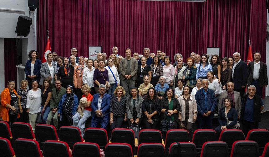 Bornova'da 3. Yaş Üniversitesi Kapılarını Açtı
