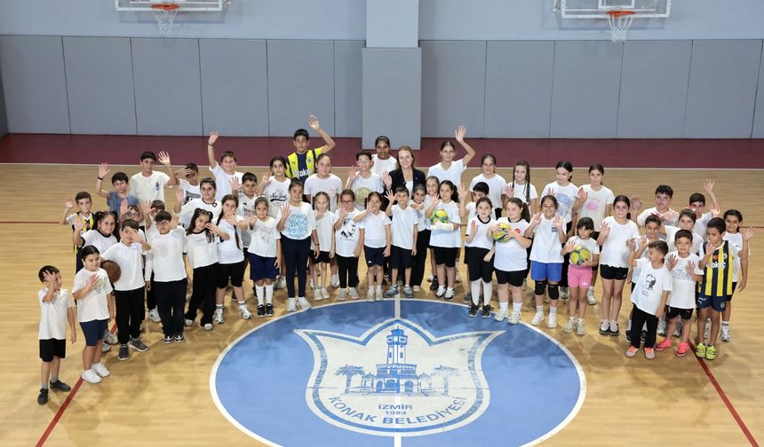 Başkan Mutlu, Kış Spor Okulları'nda Çocuklarla Buluştu