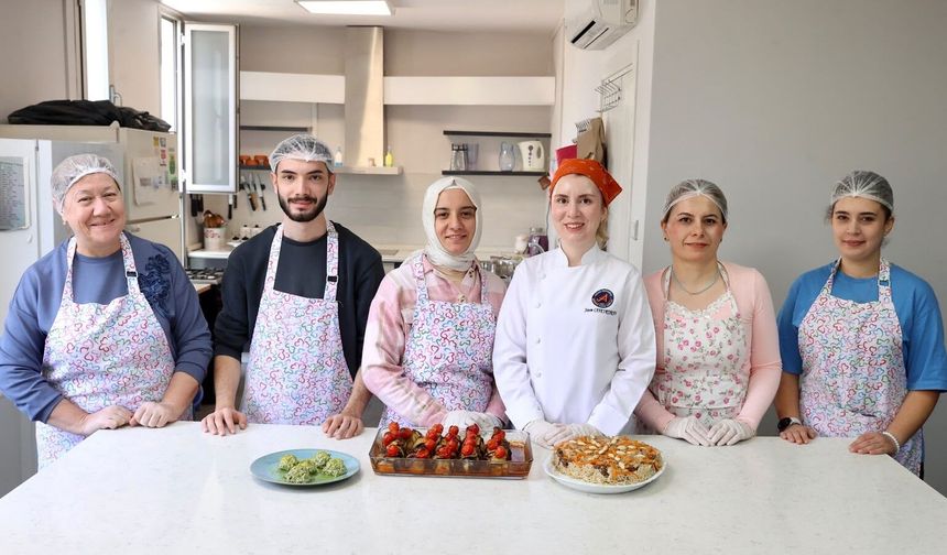 Buca'da Hobiden Mesleğe Uzanan Yolculuk