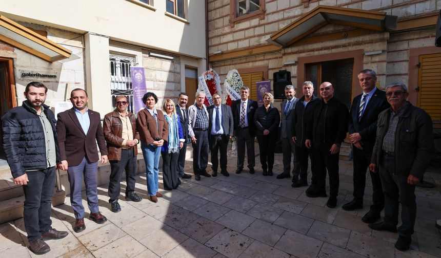 Buca'da Tarihi Miras "Galeri Hamam" Sanatseverlerle Buluştu