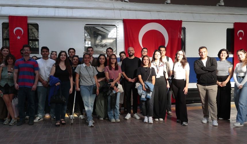 Konaklı Gençler Yerel Tarih Gezisiyle Alsancak'ı Keşfe Çıktı
