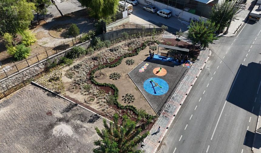 Konak'ın Mahallelerine Nefes Aldıran Cep Park Projesi Büyüyor