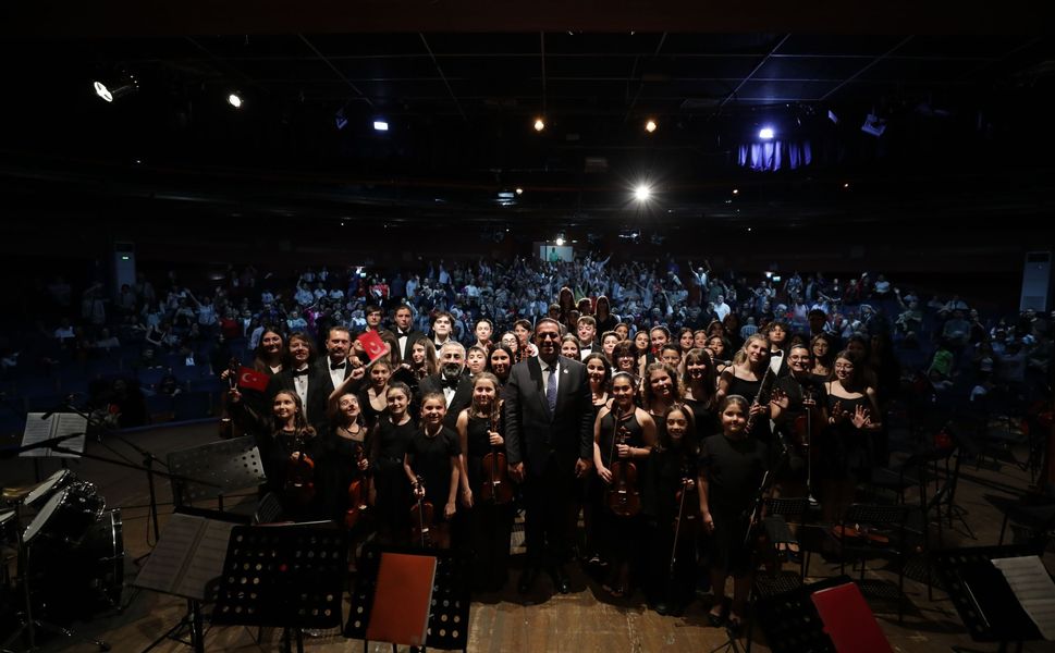 Narlıdere Çocuk Senfoni'den 23 Nisan Konseri