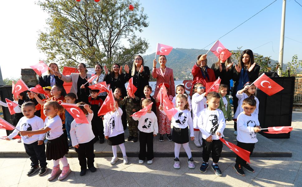 Belevi Şen Çocuk Atölyesi'nde İlk Cumhuriyet Bayramı Heyecanı