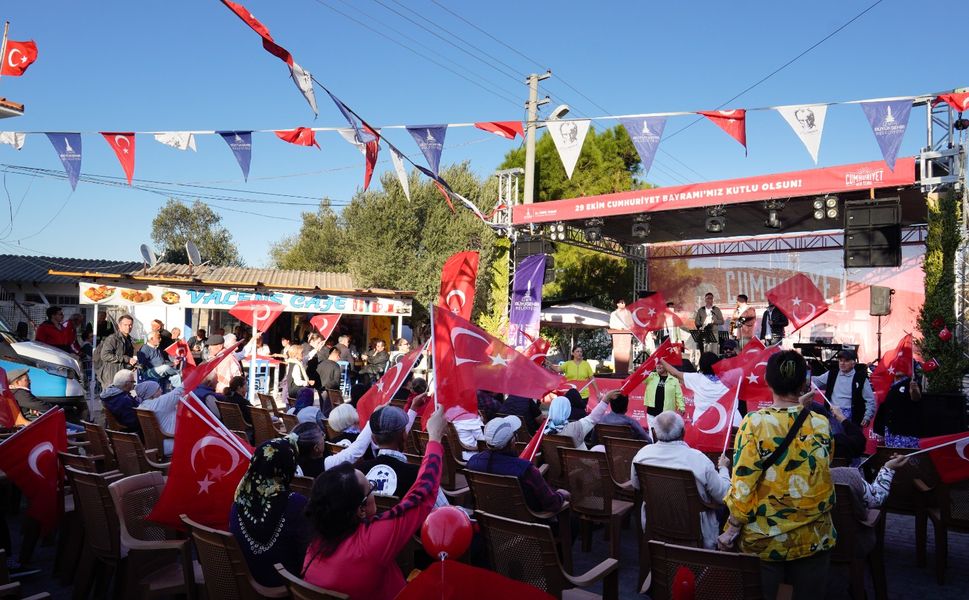 Cumhuriyet Coşkusu Urla'da