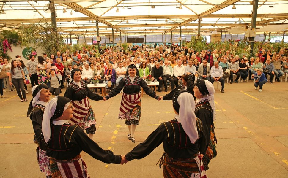 Karşıyaka Çiçek Festivali Binlerce Doğa Tutkununu Buluşturdu