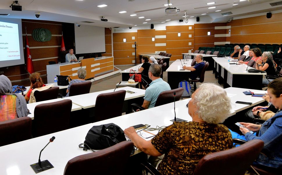 Bornova'da Tarımsal Bilinçlenme Adına Önemli Bir Adım Daha
